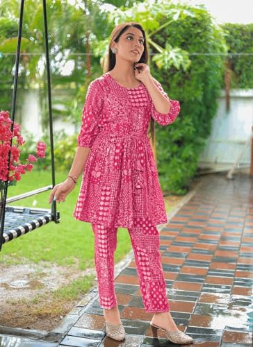 Shienzy Cotton Blend Geometric Regular Women'S Kurtas & Kurtis