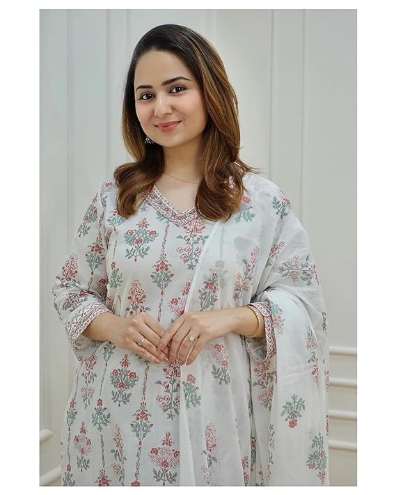 Yashika Women Cotton Blend Kurta Set: Unleash Your Inner Diva: Embrace The Ethnic Charm With Our Exquisite Collection Of Printed Kurtis, Pants, And Dupattas!