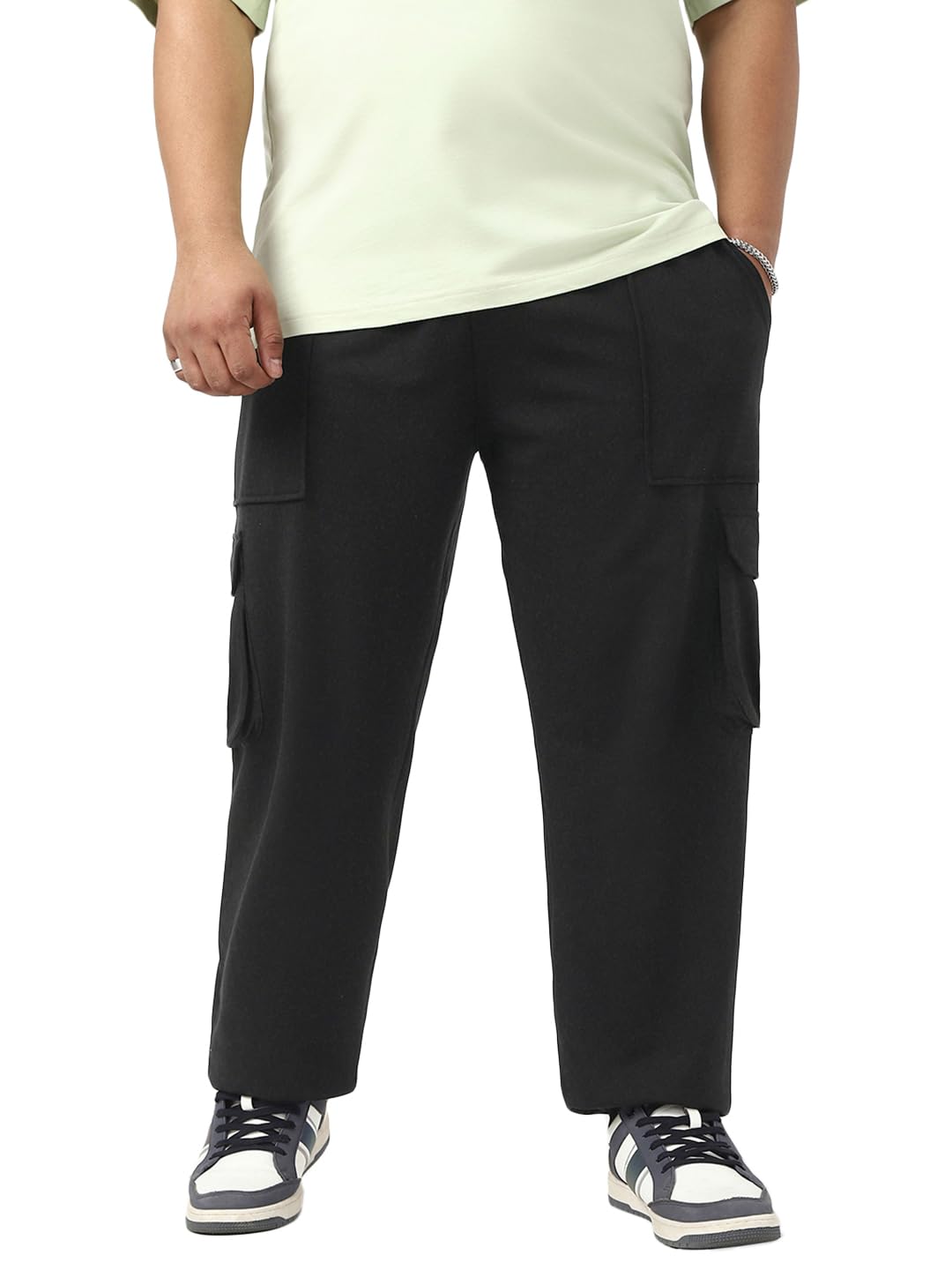 Bewakoof Air 1.0 Mens Solid Oversized Fit Poly Cotton Plus Size Cargo Joggers_646434_Black_5XL