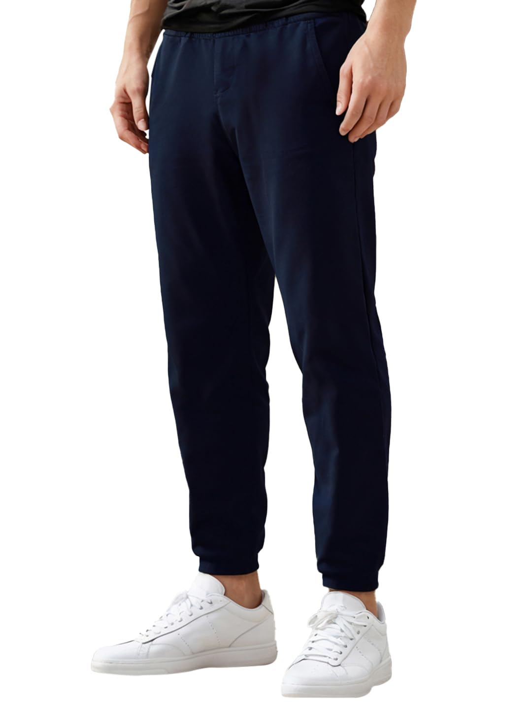 Bewakoof Mens Mid Rise Air 1.0 Solid Oversized Joggers_604200_Black_XL