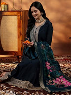 Libas WomenS Silk Blend Kurta Set (48837H
