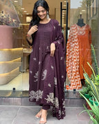 ANNI DESIGNER Womens Rayon Blend Anarkali Printed Kurta with Pant & Dupatta (Gangori Wine_3XL_Wine_XXX-Large)