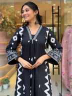 Lookmark WomenS Cotton Blend Zigzag And Dotted Print Kurta Plazzo Set With Dupatta Suitable For Every Indian Occasion (Az-Lm-Og
