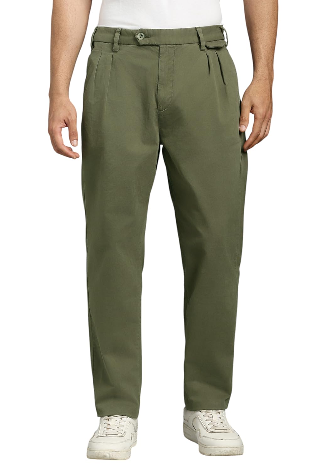Men Olive Solid Pleated Casual Trousers