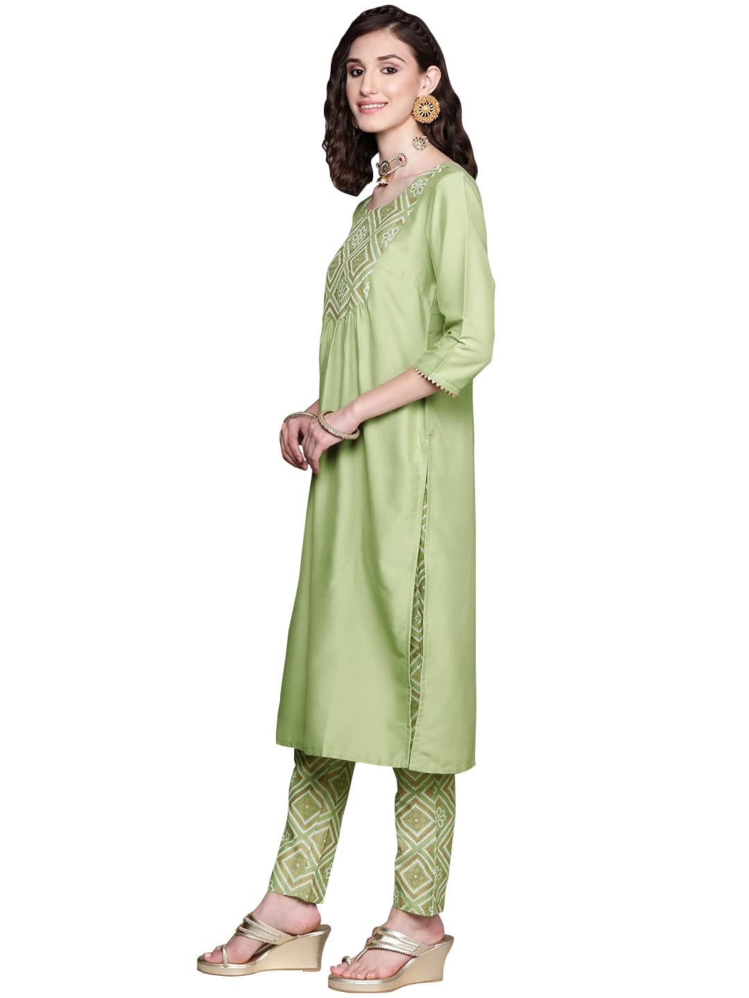 Ziyaa Women'S Paroot Green Chinon Straight Kurta And Pant Set(Zikuch3792Andpa)