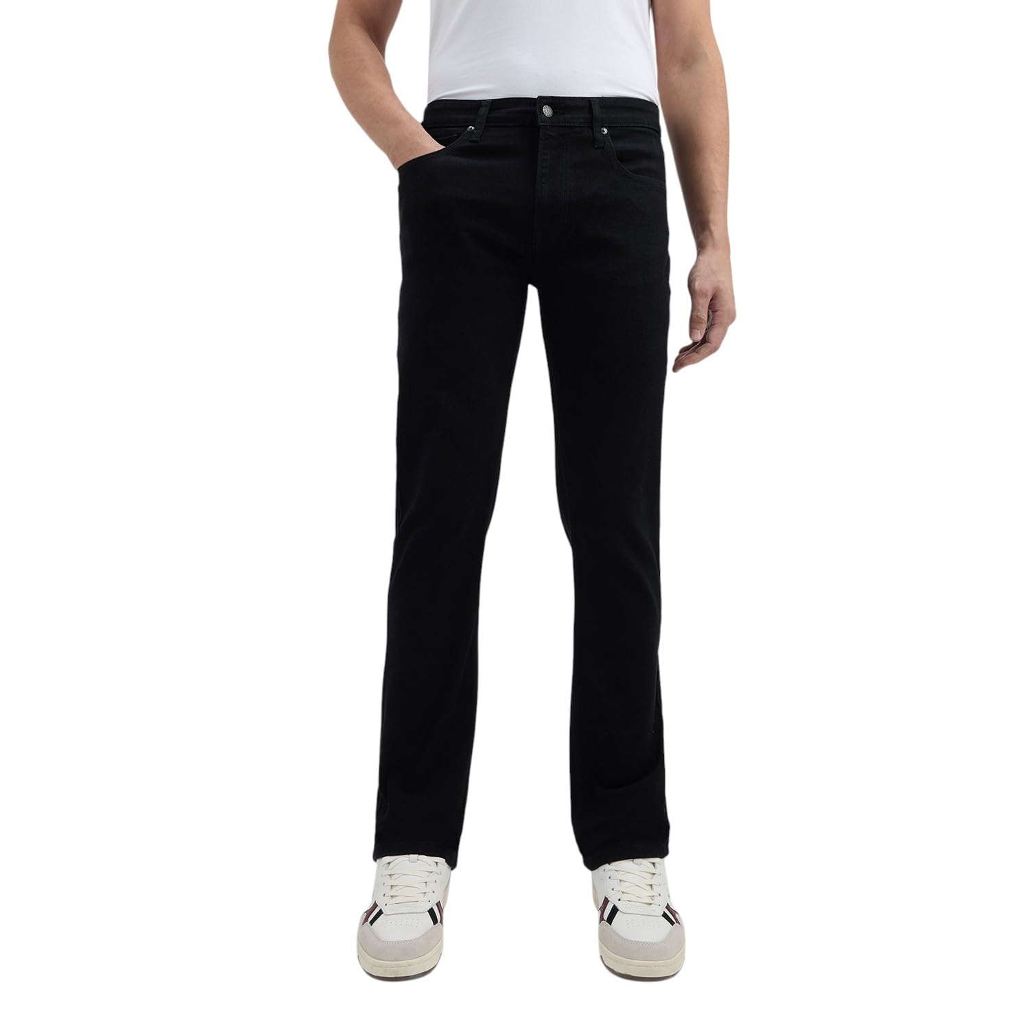Men Black Straight Fit Mid Rise Jeans