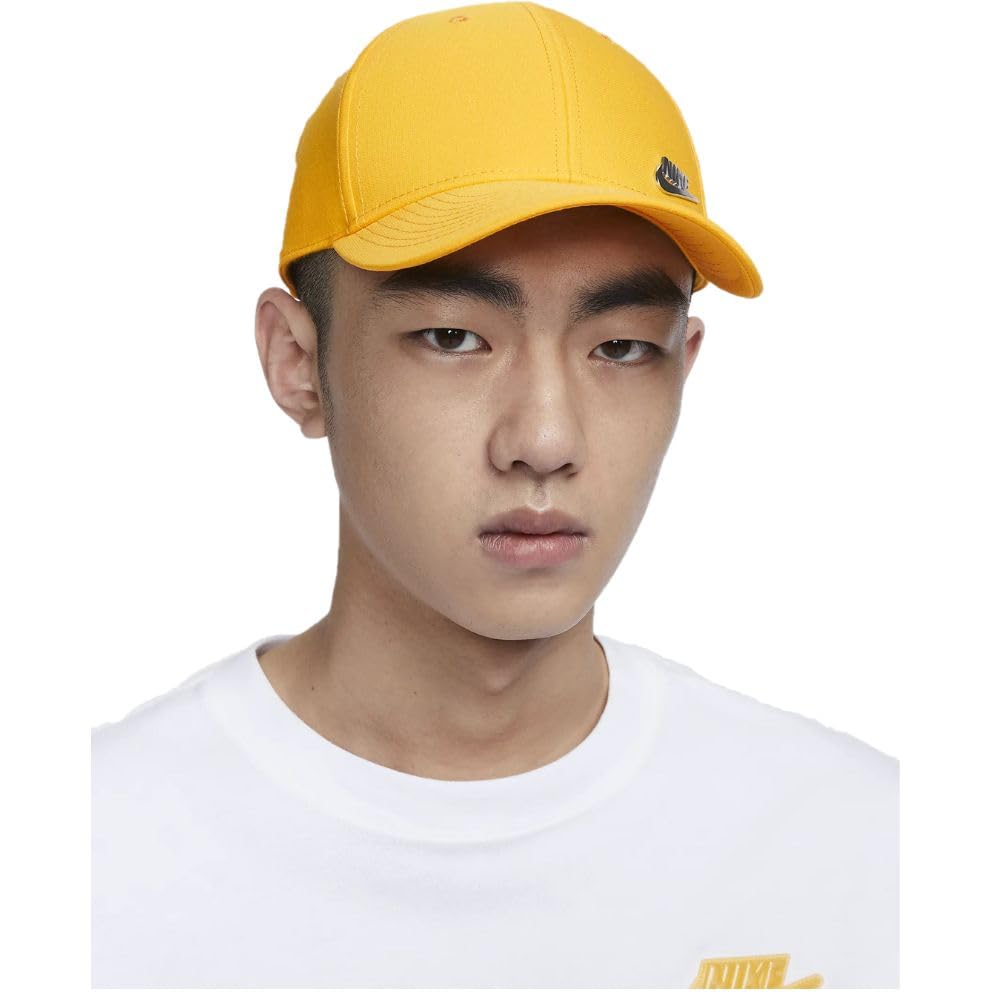 Nike Dri-FIT Club Structured Metal Logo Cap In Men Novelty Baseball Caps