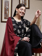 Sanisa Women'S Rayon Blend Printed & Foil Work Straight Kurta With Pant And Gota Lace Work Dupatta