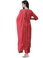 Ishin Women'S Silk Blend Embroidered Gotta Patti Red Ethnic Motifs Print Straight Kurta Suit Set With Dupatta & Trouser