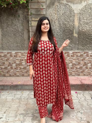 ANNI DESIGNER Women s Rayon Blend Kurta with Pants and Dupatta, Red, S