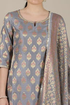 Aurelia Women'S Polyester Abstract Regular Kurta Set