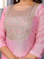 Rangita Women'S Rayon Blend Embroidered Regular Kurta