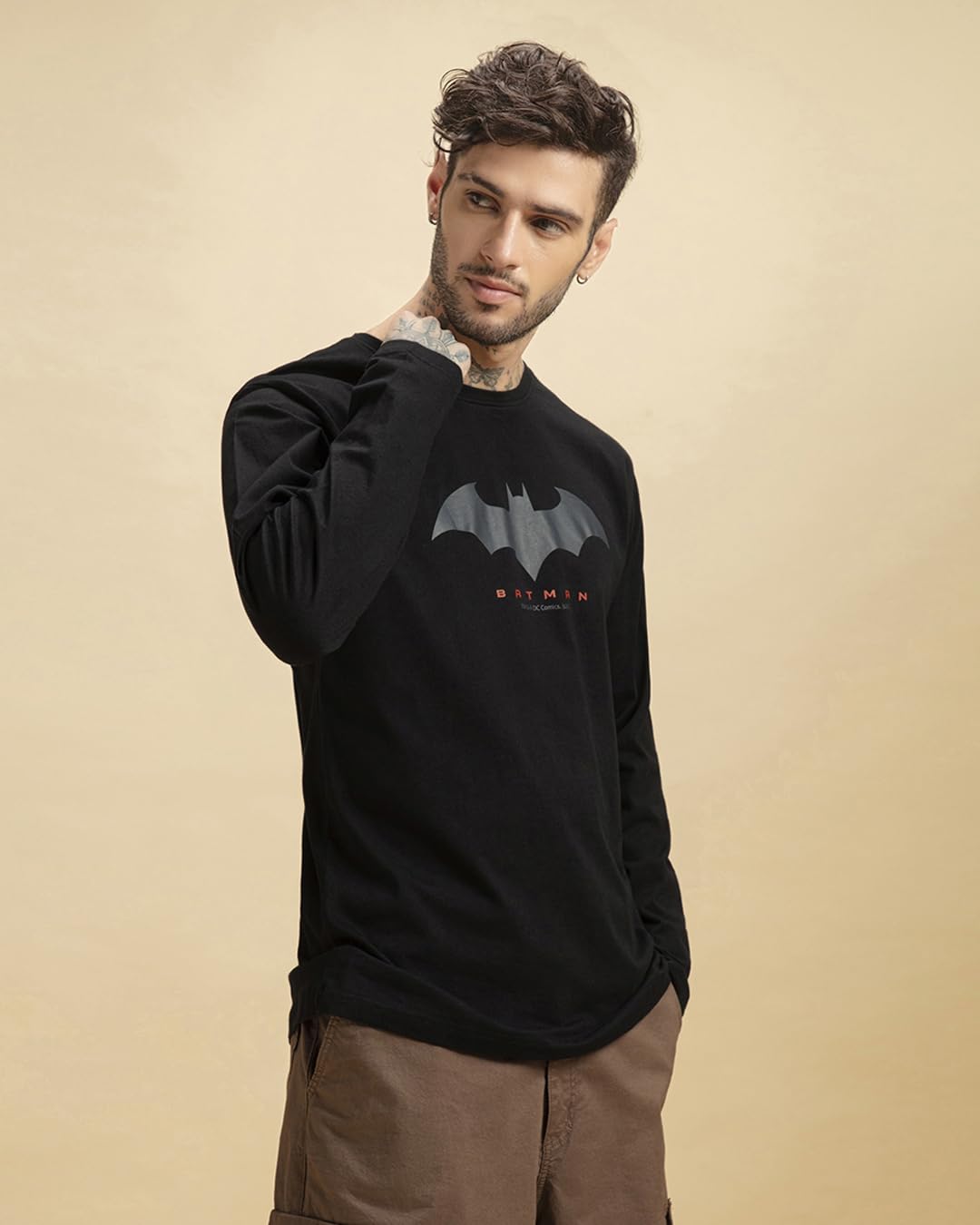Bewakoof Mens Batman Graphic Printed 100% Cotton T-Shirt - Regular Fit, Round Neck, Full Sleeves