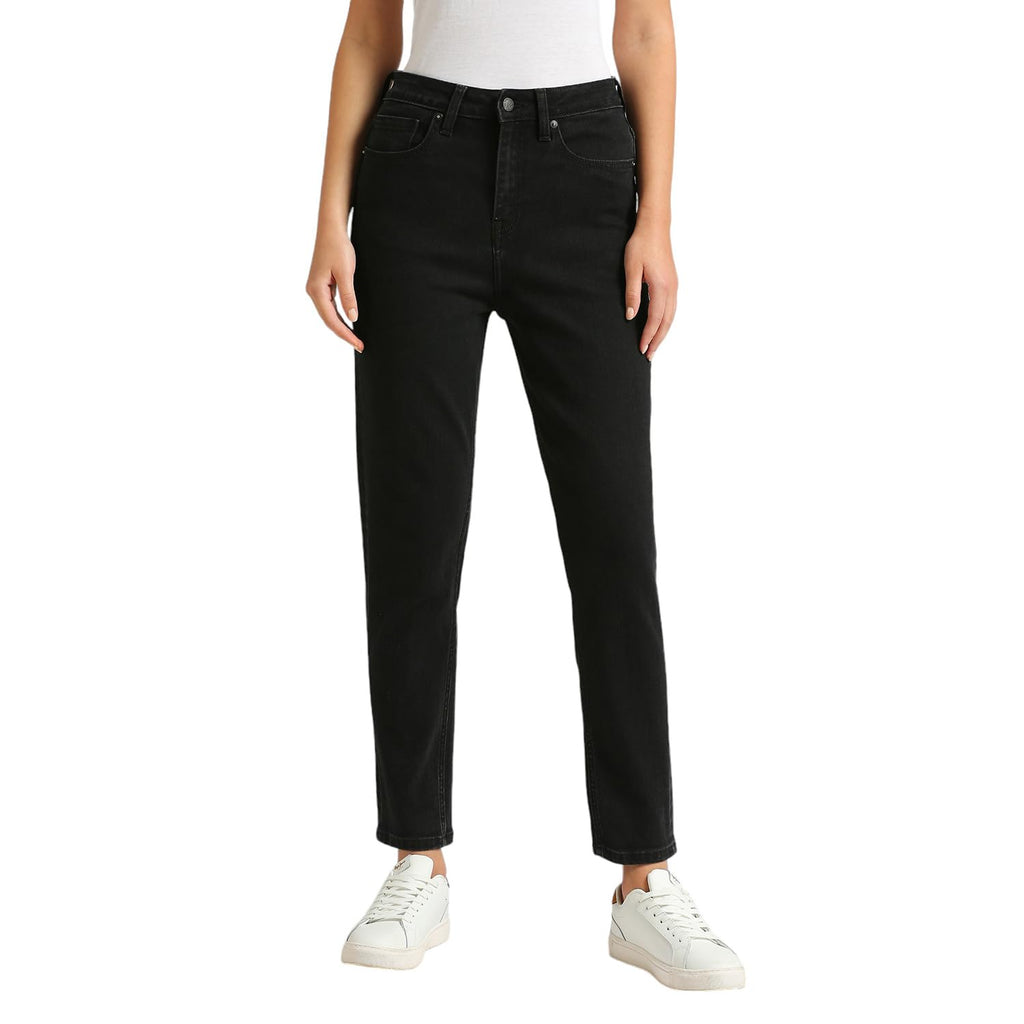 Mom Relaxed Fit Highwaist Tapered Leg Jeans Black