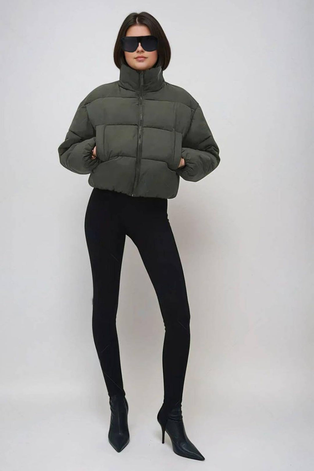 Kotty WomenS Cozy, Durable, And Effortlessly Chic Winter Puffer Jacket(Black,L)