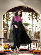 Womanista Women Flared Kurta With Pant & Dupatta