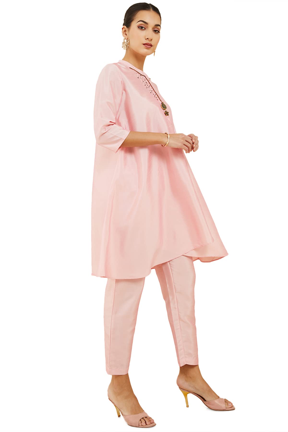 Soch Women Pink Viscose Solid Kurta Set