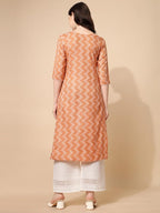 Nainvish Women'S Cotton Blend Straight V-Neck Printed Kurta (Sd421_K-Xxl._Orange)