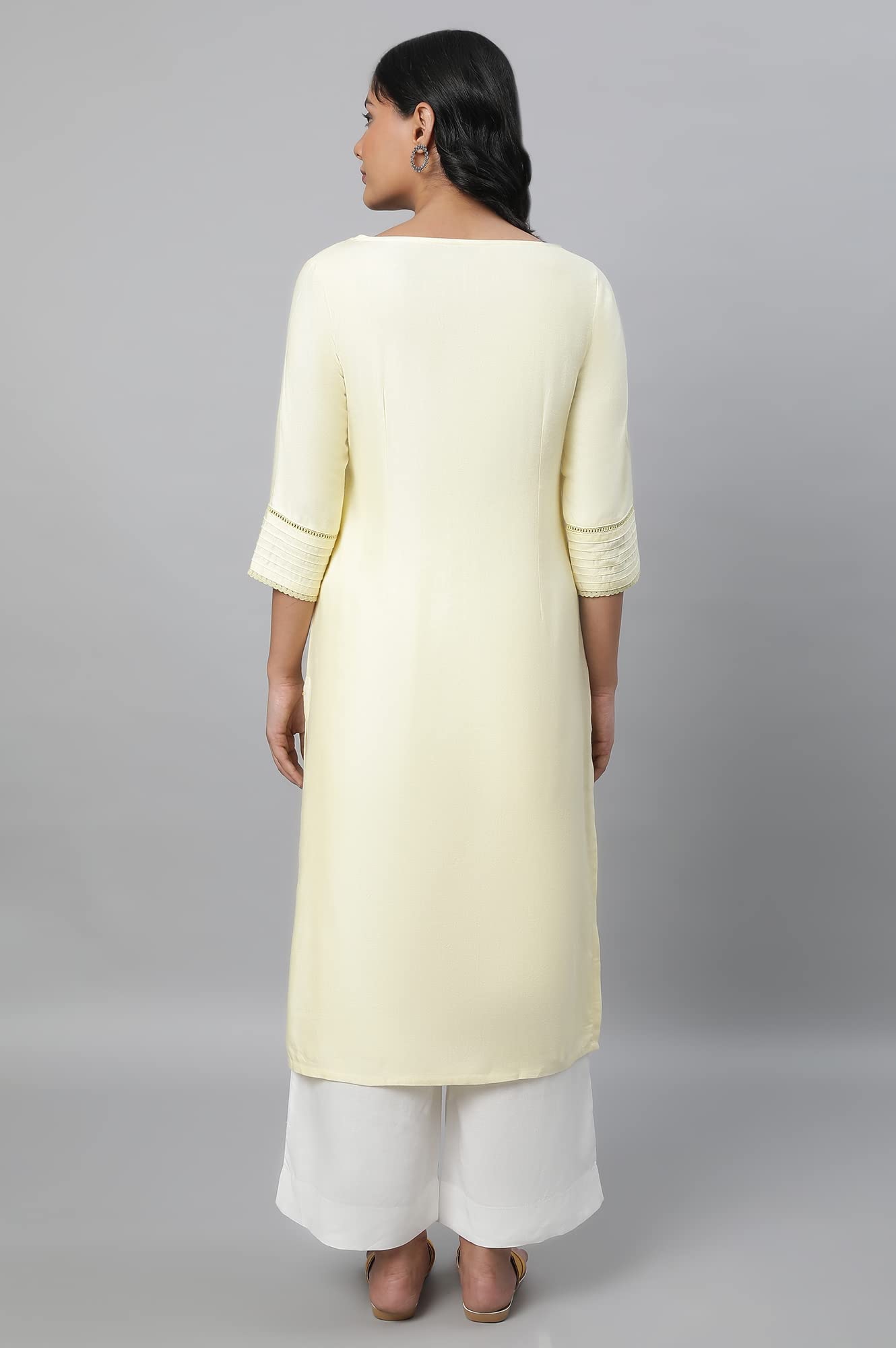 Aurelia Womens Viscose Solid Regular Kurta (23FEA12231-702549_Yellow_XXL)