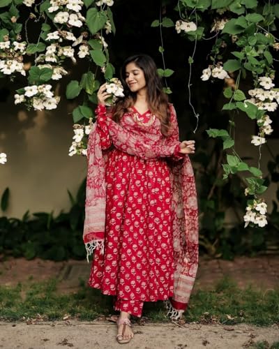 ANNI DESIGNER Womens Rayon Blend Anarkali Printed Kurta with Pant & Dupatta (OOH Red_XXL_Red_XX-Large)