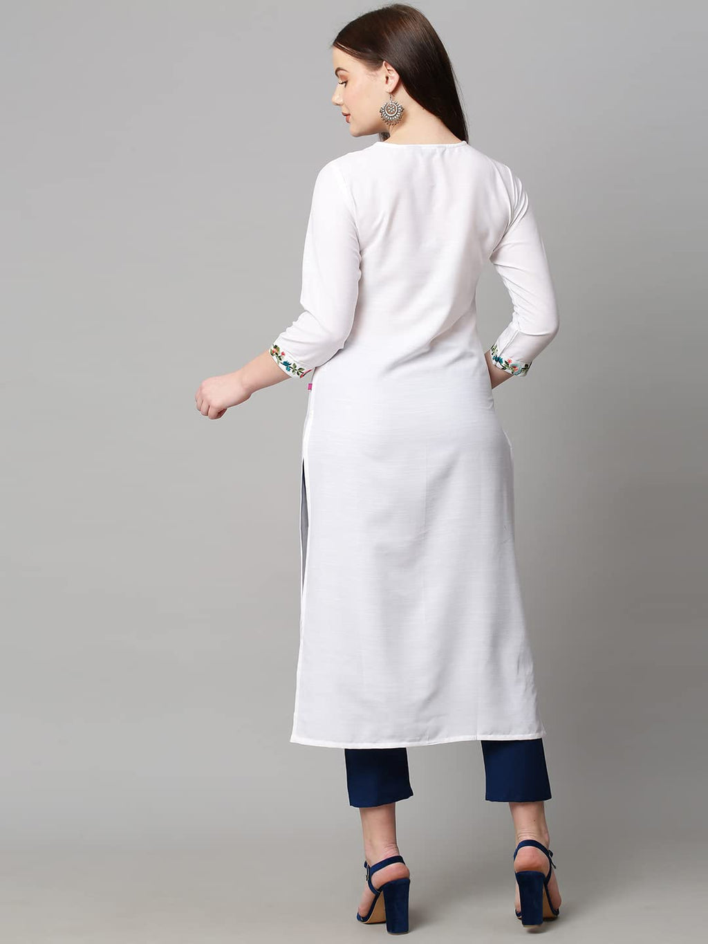 Gosriki Women'S Cotton Blend Traditional Straight Solid Kurta And Pant Set (Dona-Gs)