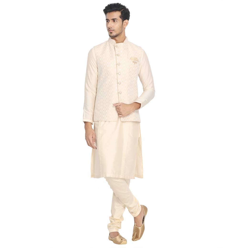 Manyavar MenS Silk Blend Embroidered Kurta Set (Jast154_Light Peach_L)