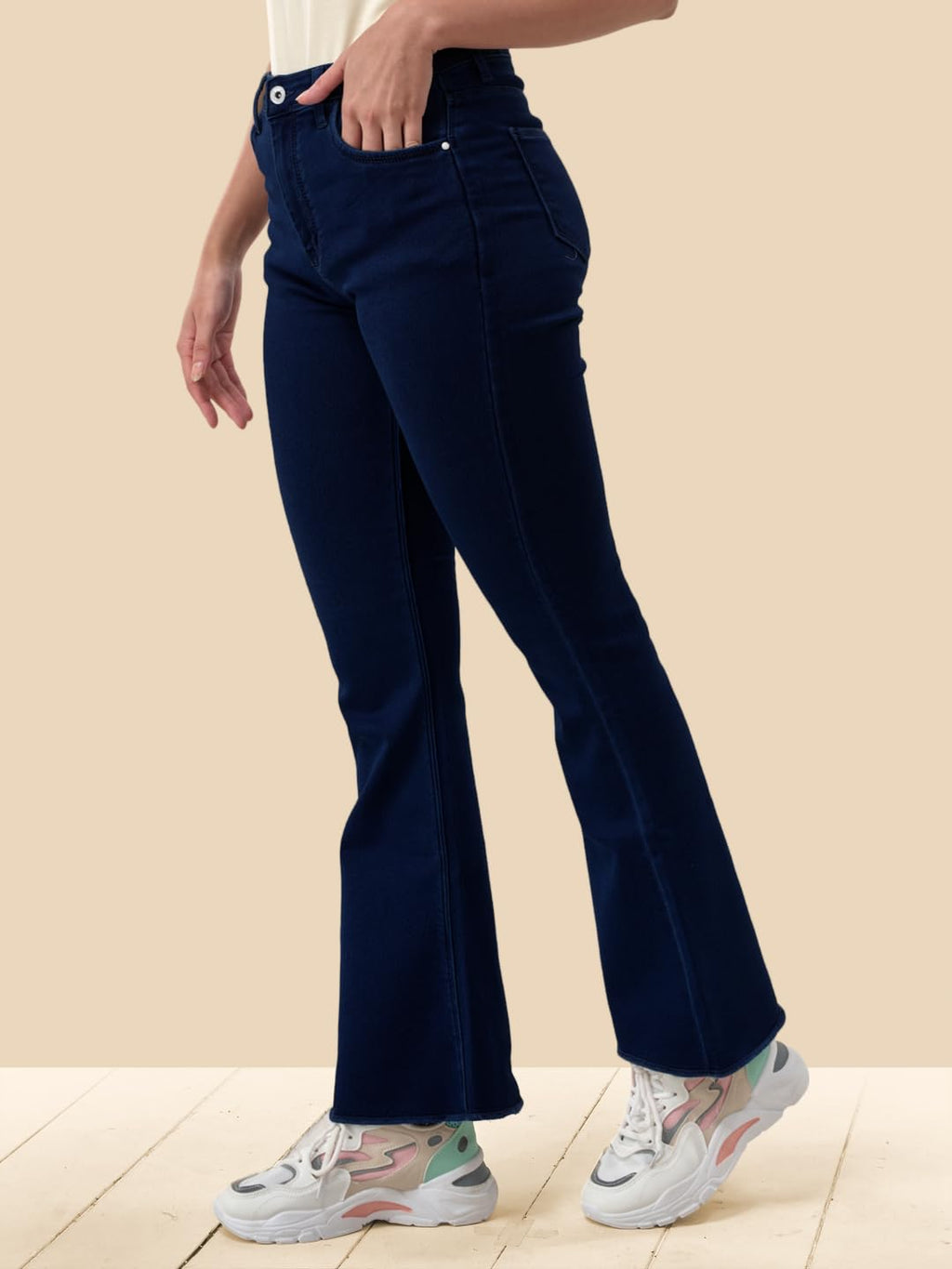 Lyra WomenS Mid-Rise Flared Bootcut Jeans|Stretchable Fabric For Comfort|Trendy & Stylish Denim|Size - 34