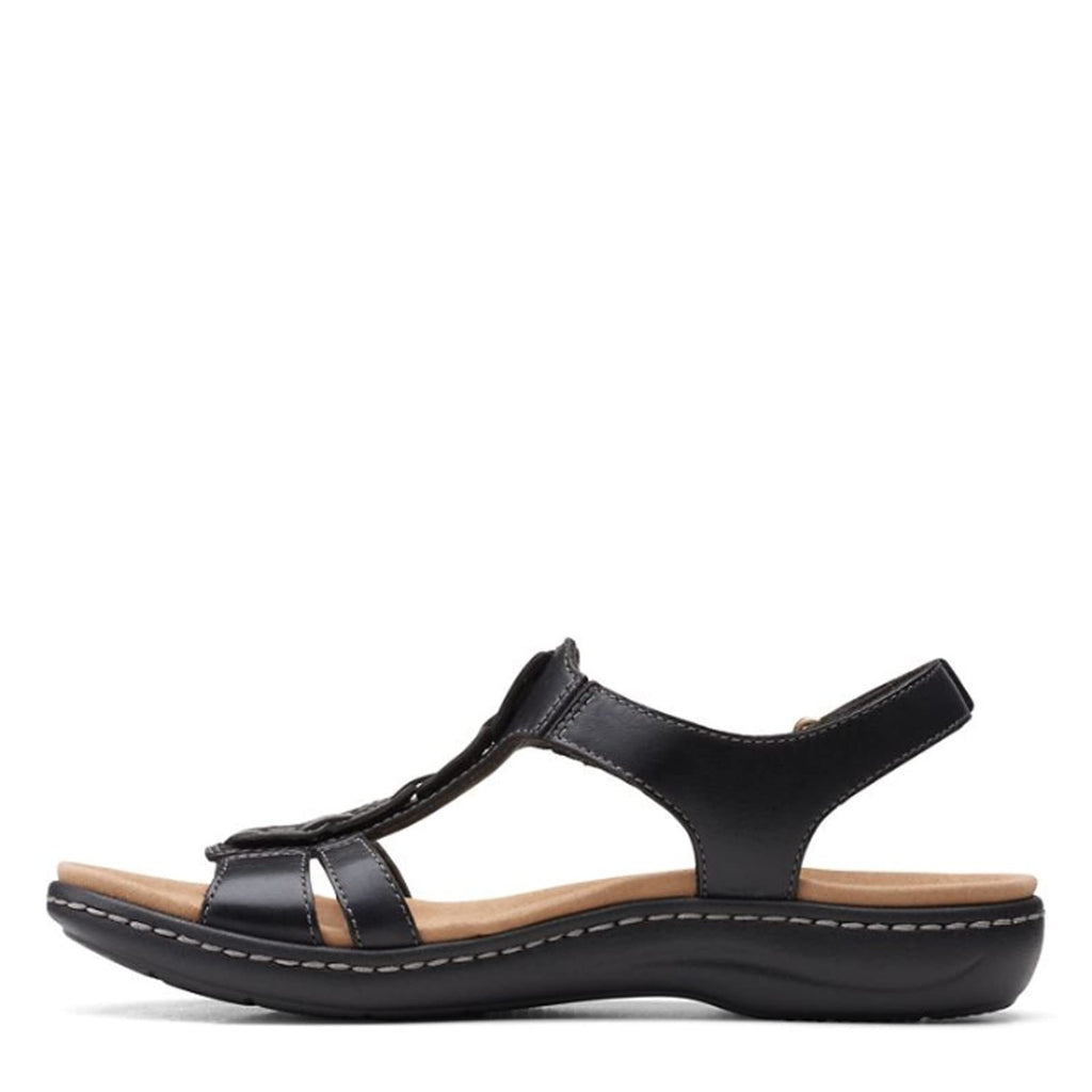 Clarks Women's Laurieann Kay Flat Sandal, Black Leather, 7 Wide