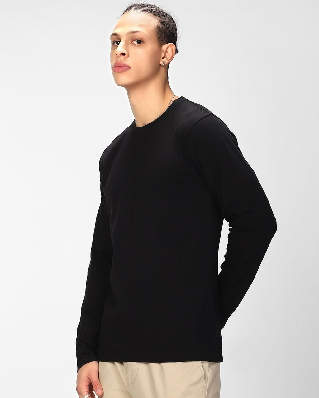 Bewakoof Mens Solid Regular Fit Full Sleeve Round Neck Cotton T-Shirt