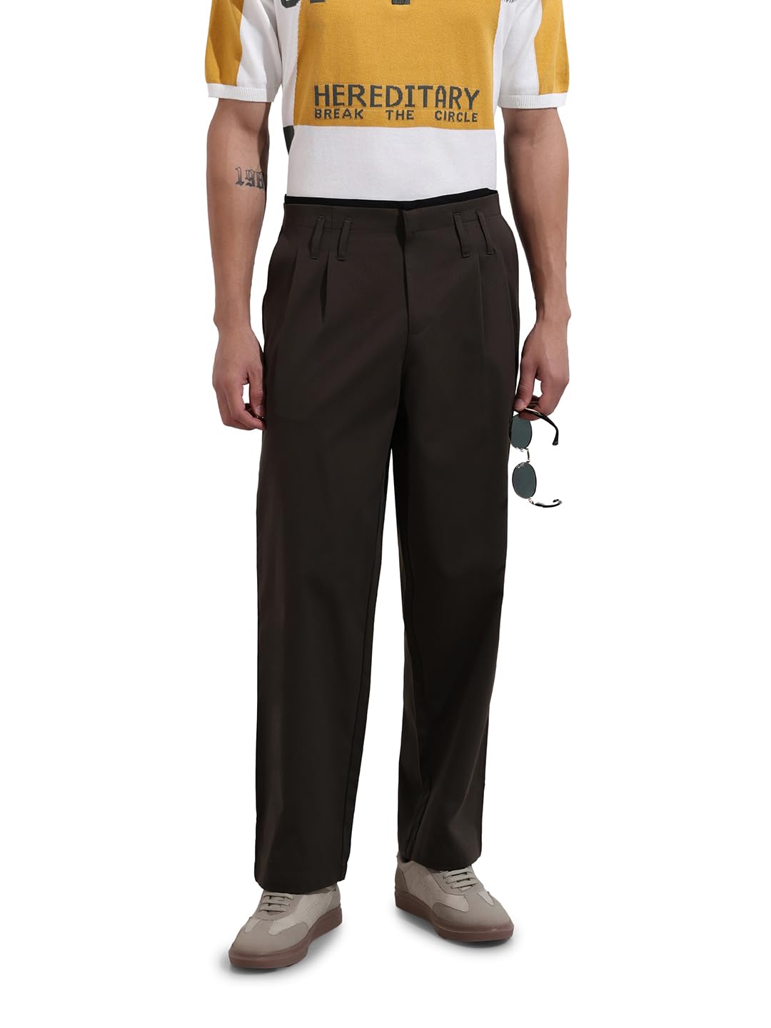The Indian Garage Co Mens Relaxed Fit Solid Mid-Rise Trousers Sweater