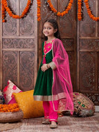Pspeaches Girls Silk Blend Kurta Set