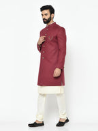 Kisah Men Maroon Solid Kurta Indo-Western Sherwani Set Indo-Western, Full Sleaves, Knee Length, Straight, Regular Fit, Mandarin