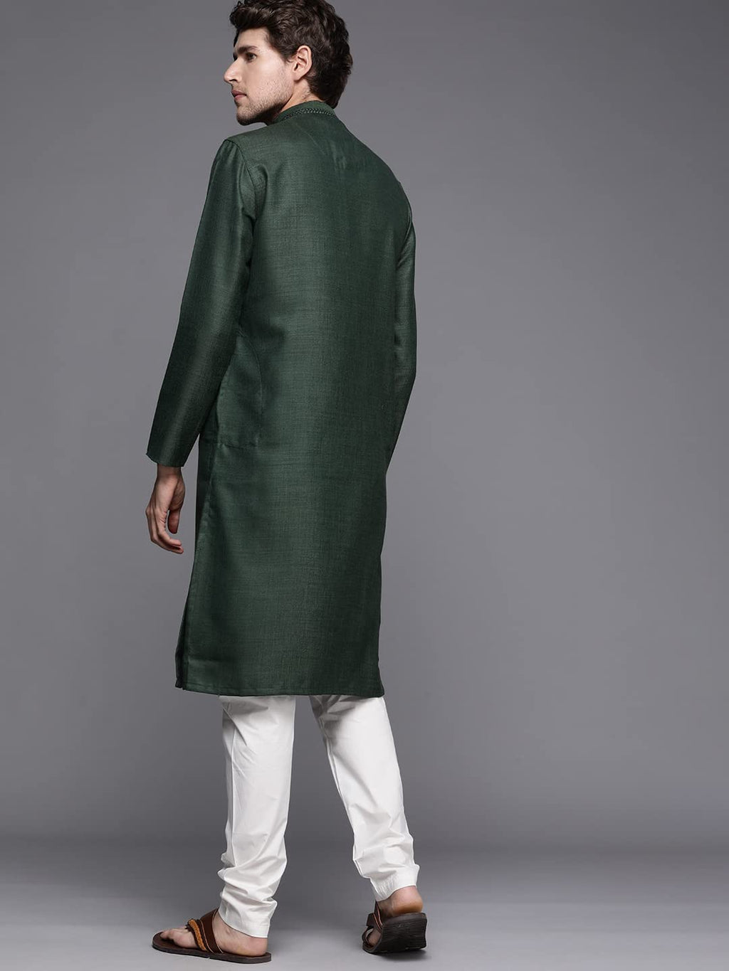 Manyavar Kurta Set For Men, Full Sleeves Mandarin Collar Ethnic Kurta Set For Engagement, Wedding, Party Solid Kurta Set Blended
