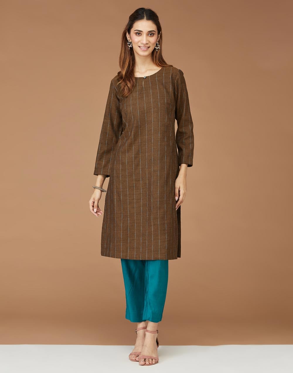Fabindia Womens Wool Woven Regular Kurta (1034613BROWN_Brown
