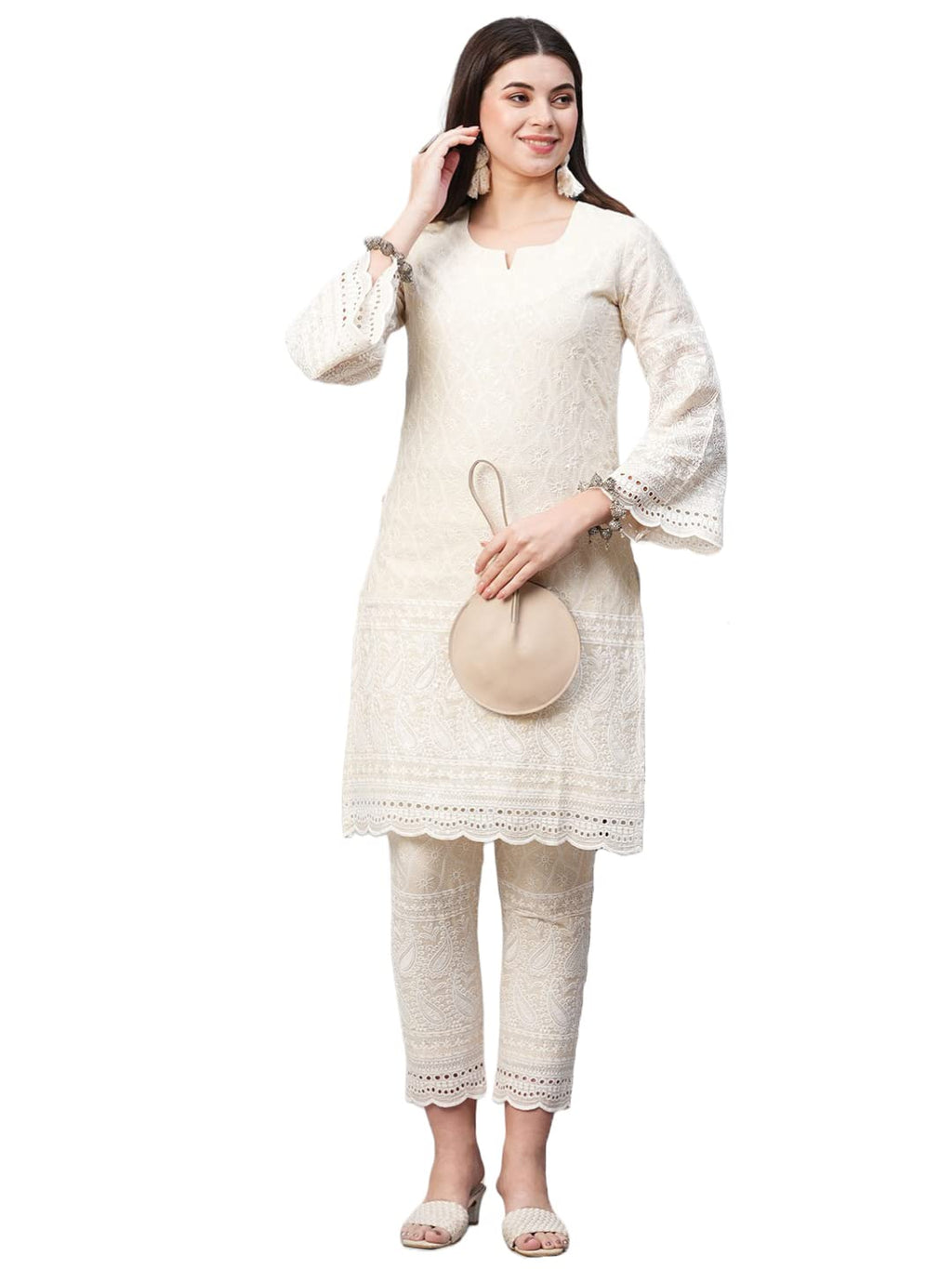 Gosriki Women'S Pure Cotton Chikankari Embroidered Straight Kurta With Pant (Mavak Cream01-Gs_M_Cream_Medium)