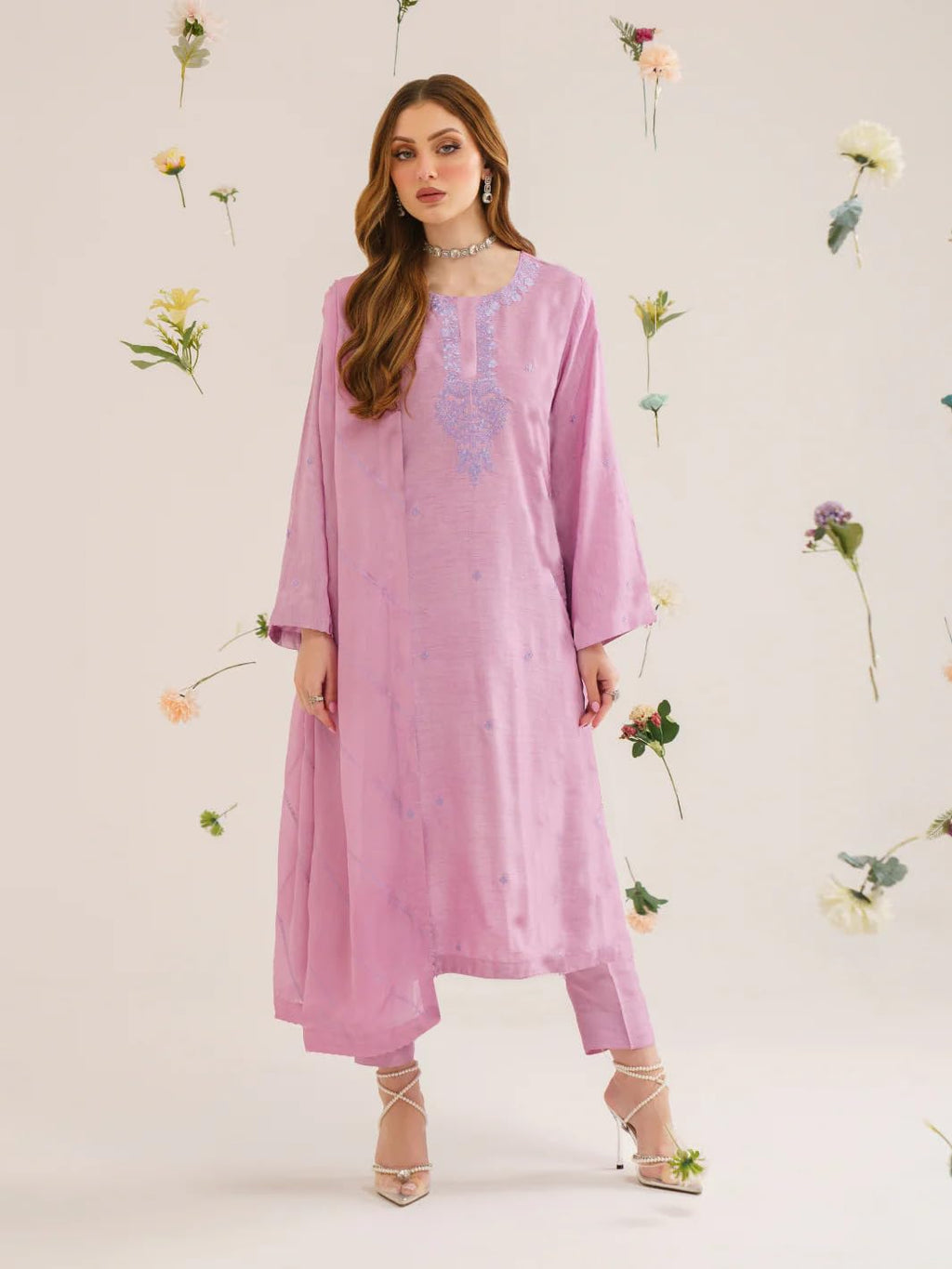 ANNI DESIGNER Women Rayon Blend Floral Embroidered Straight Pakistani Suits Kurta Set