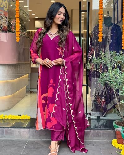 ANNI DESIGNER Womens Cotton Blend Straight Printed Kurta with Pant & Dupatta (DAARI Wine_L_Wine_Large)