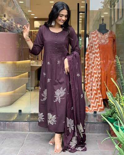 ANNI DESIGNER Womens Rayon Blend Anarkali Printed Kurta with Pant & Dupatta (Gangori Wine_3XL_Wine_XXX-Large)