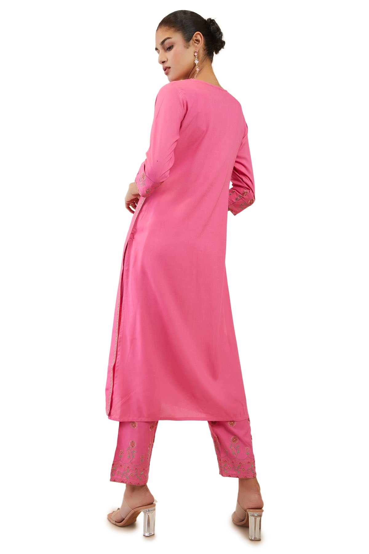 Soch Womens Blush Pink Rayon Floral Embroidered Kurta Set