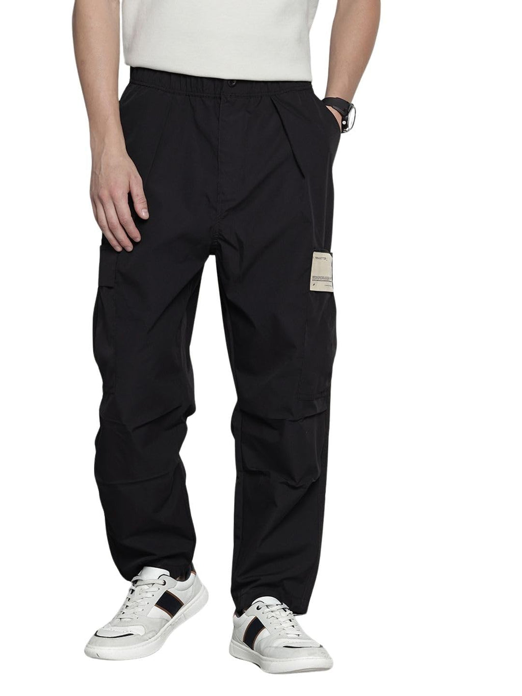 The Indian Garage Co Mens Loose Tapered Fit Textured Cargo Pants