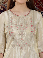 Aurelia Women?? Solid Straight Kurta | Lightweight Round Neck Kurta For Women | Solid Kurta For Women | Beautiful Regular Fit Kurta For Women