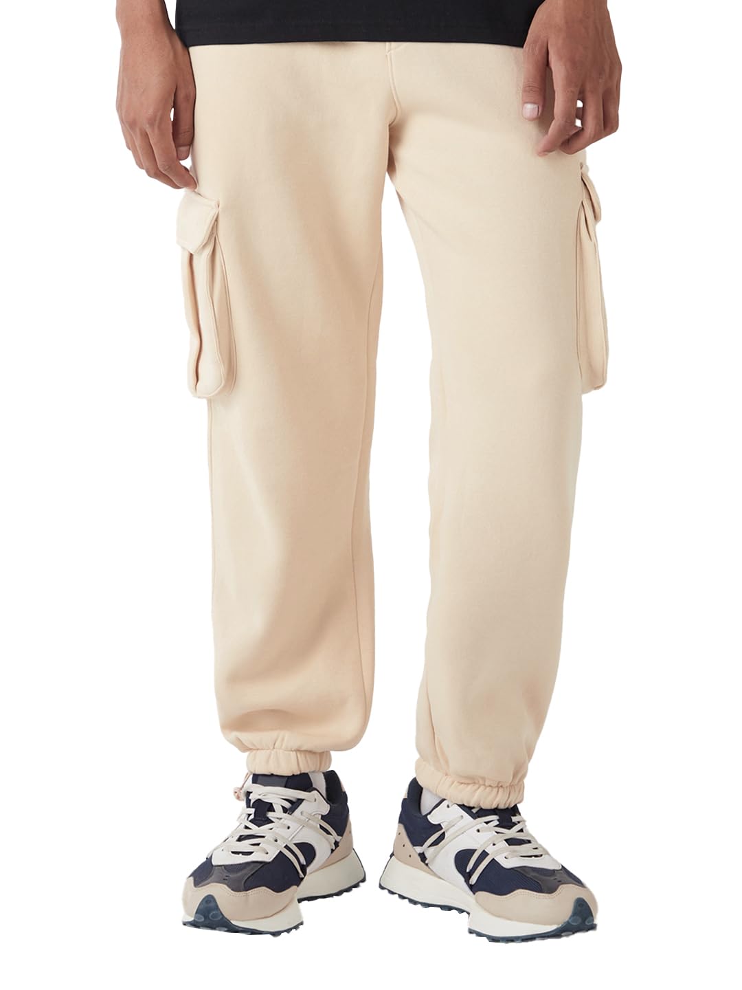 Bewakoof Heavy Duty 1.0 Mens Solid Oversized Fit Fleece Cargo Joggers_646504_Brown_XL