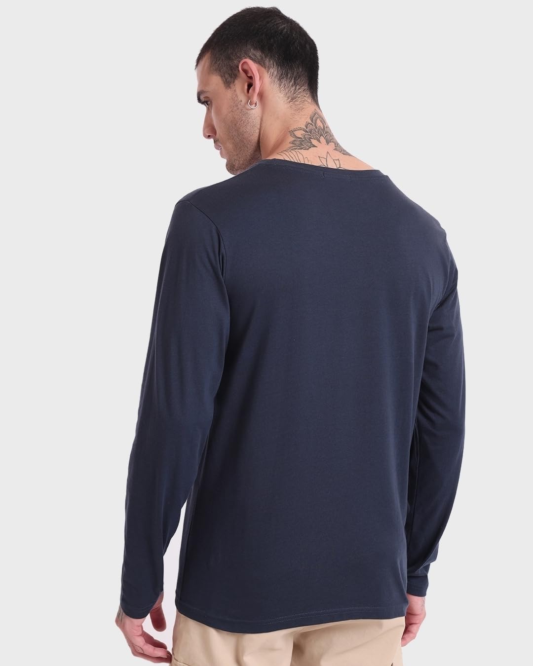 Bewakoof Mens Solid Regular Fit Full Sleeve Round Neck Cotton T-Shirt