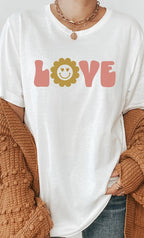 Love Sparkley Heart Eyes Flower Graphic Tee T-Shirt