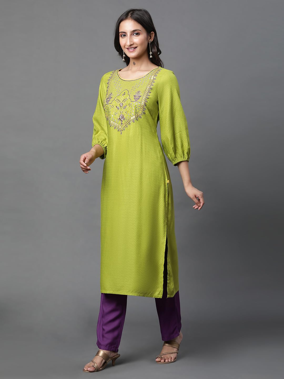 Aurelia Green Embroidered Straight Long Kurta With Zari