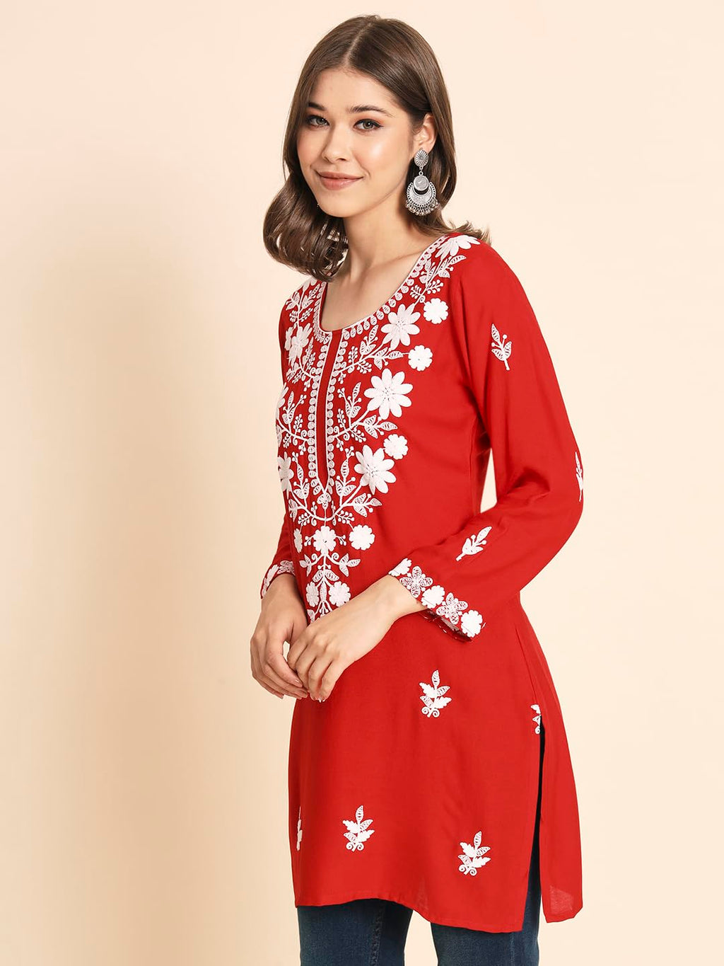 Vairagee WomenS Rayon Straight Cut Round Neck Kurta With Beautiful Lucknowi Chickenkari Work (1594) Red
