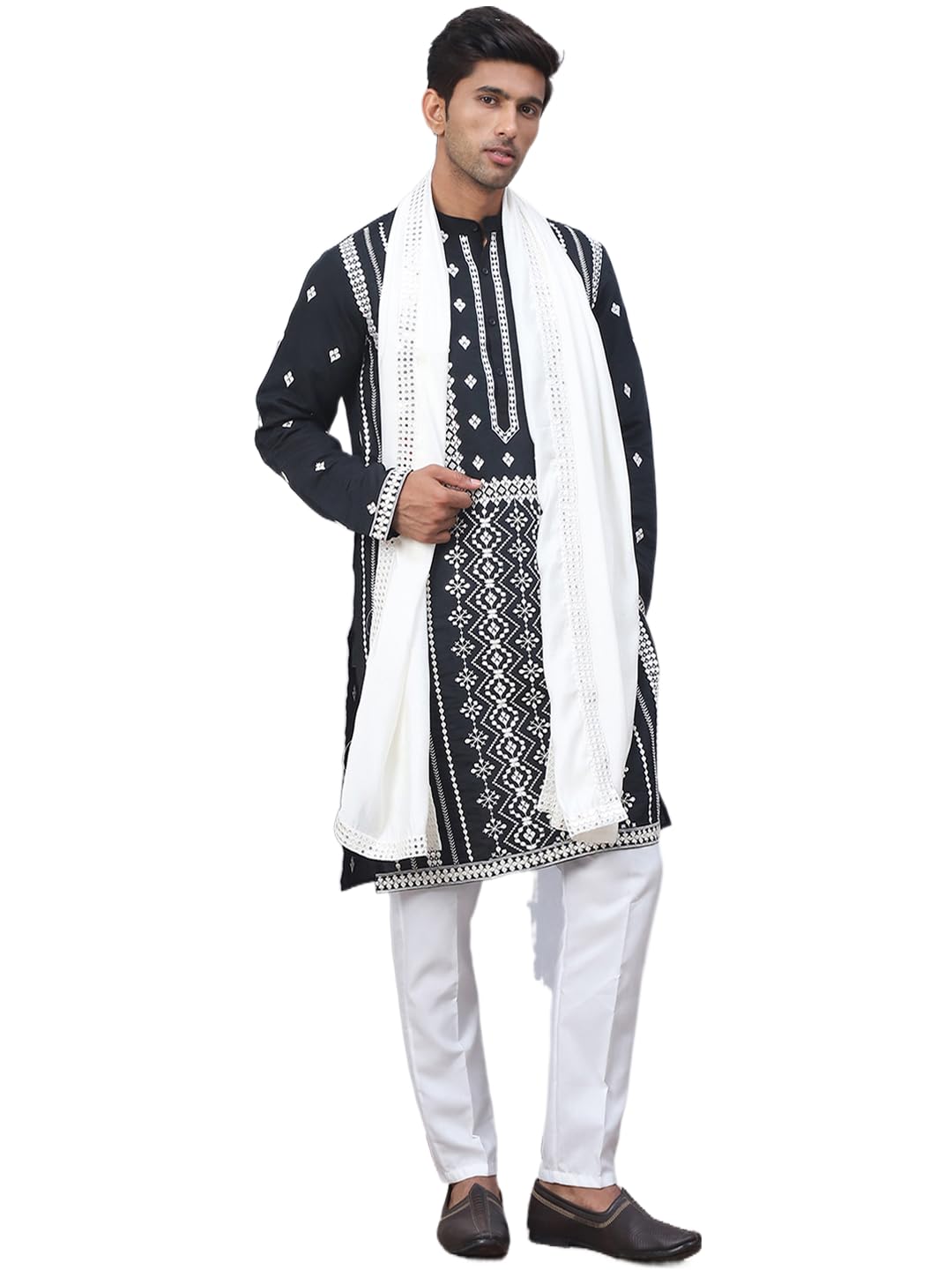 Jompers Mens Embroidered & Sequin Cotton Blend Kurta Pyjama Set With Dupatta Set