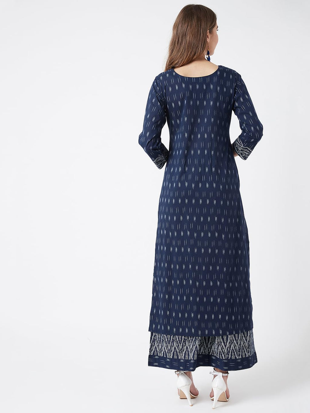 Tissu WomenS Cotton Regular Kurta Palazzos Set