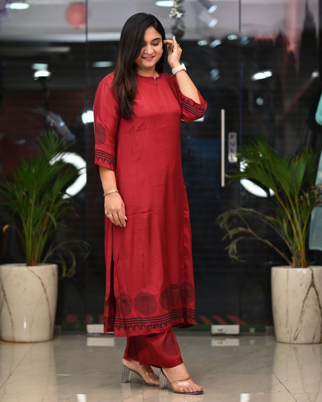 ANNI DESIGNER Women s Straight Printed Viscose Kurta with Trousers, Red, XL
