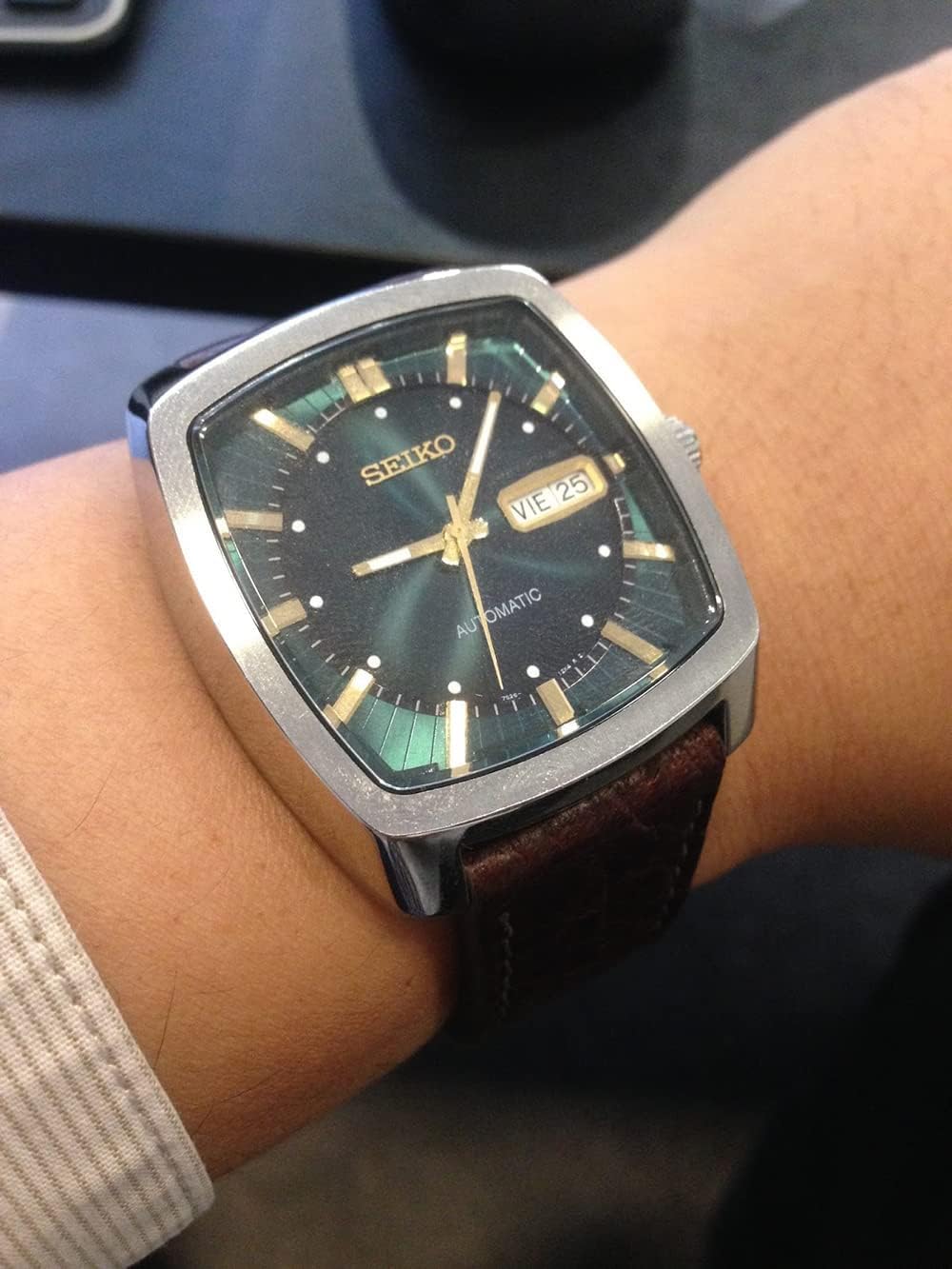 SEIKO SNKP27 Automatic Watch for Men - Recraft Series - Brown Leather Strap, Day/Date Calendar, 50m Water Resistant, Green Dial,